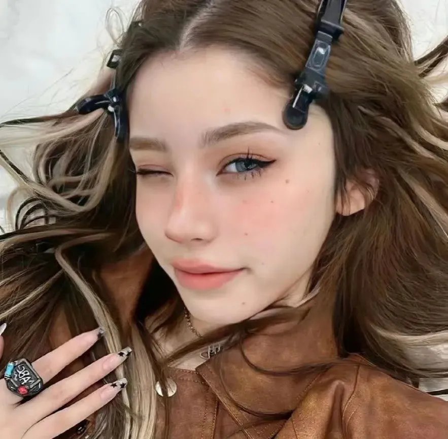 龙樱